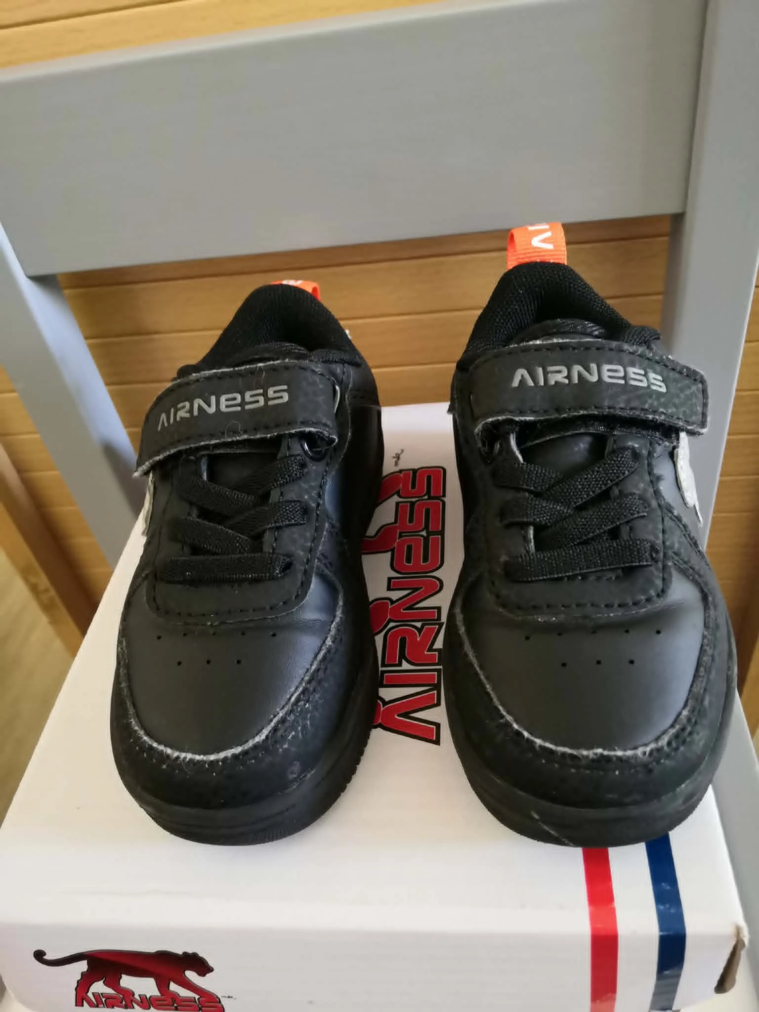 Baskets Scratch + Elastique Noir et Orange Pointure 22 Airness